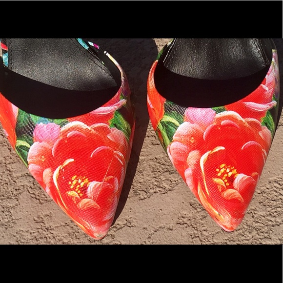 Floral heels - Picture 5 of 7